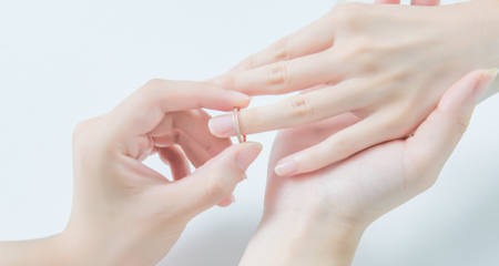 婚介中心征婚网上的情侣如何保持安全距离